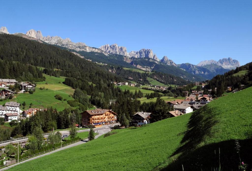 Hotel Vallechiara Moena Kültér fotó
