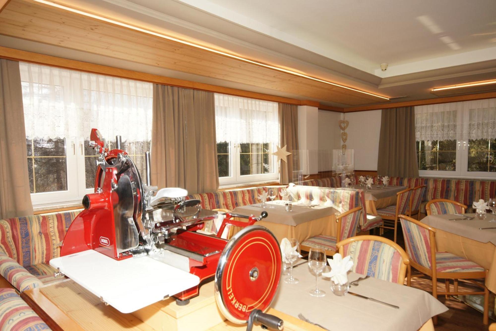 Hotel Vallechiara Moena Kültér fotó