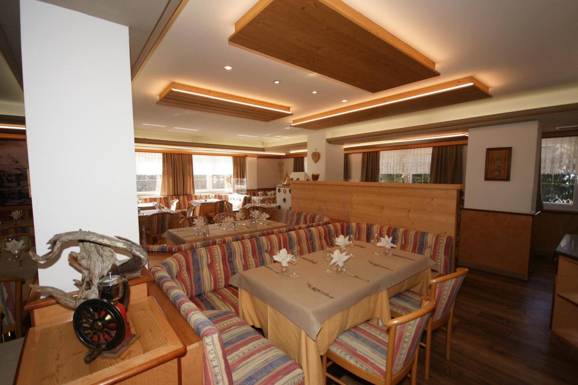 Hotel Vallechiara Moena Kültér fotó